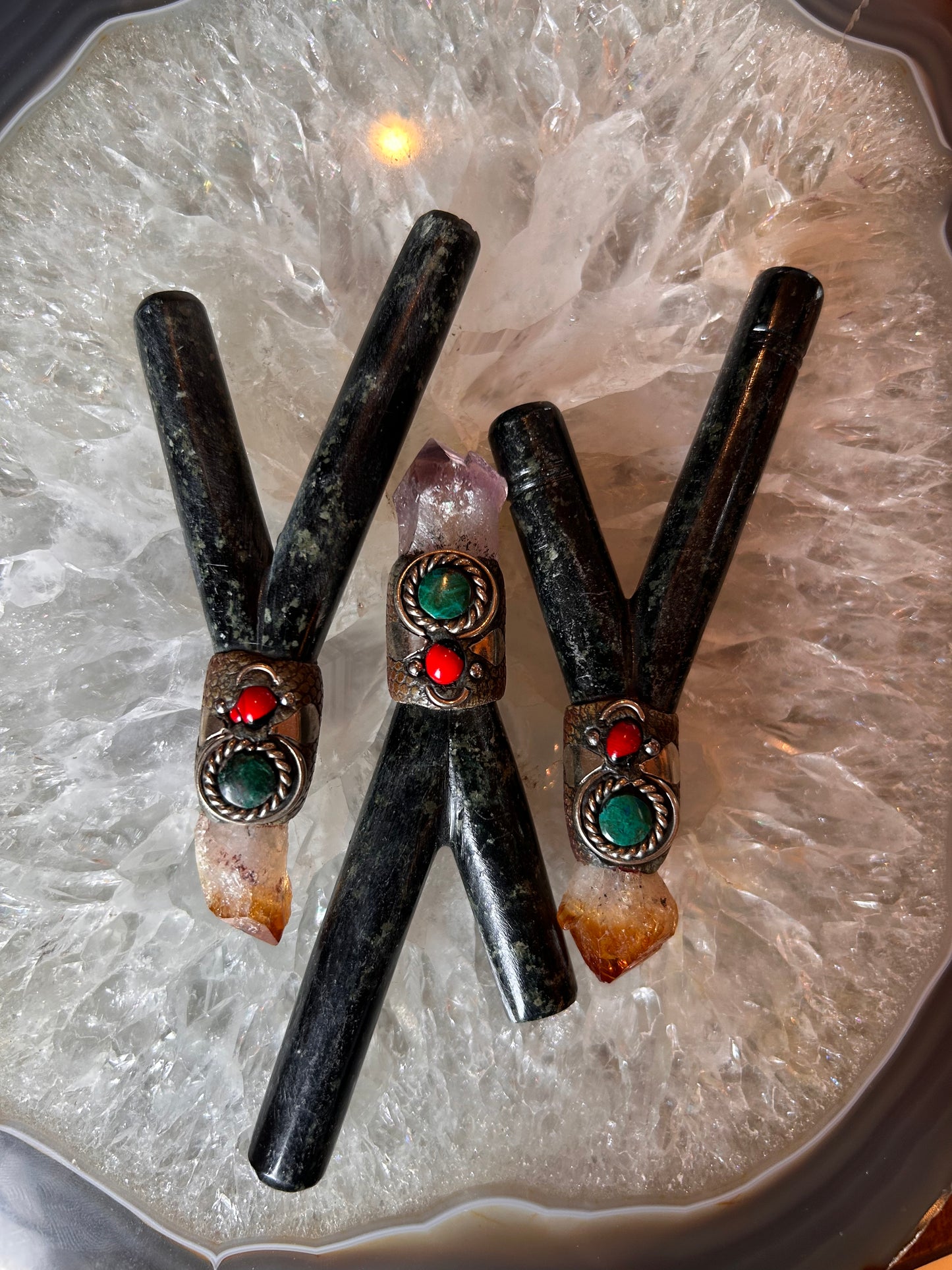 Stone & Crystal Kuripe
