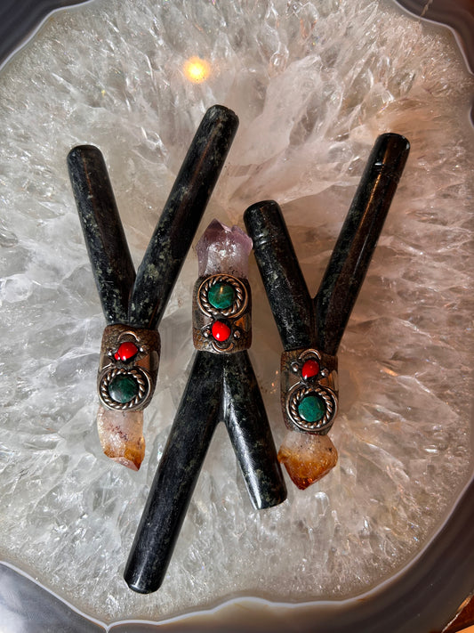 Stone & Crystal Kuripe